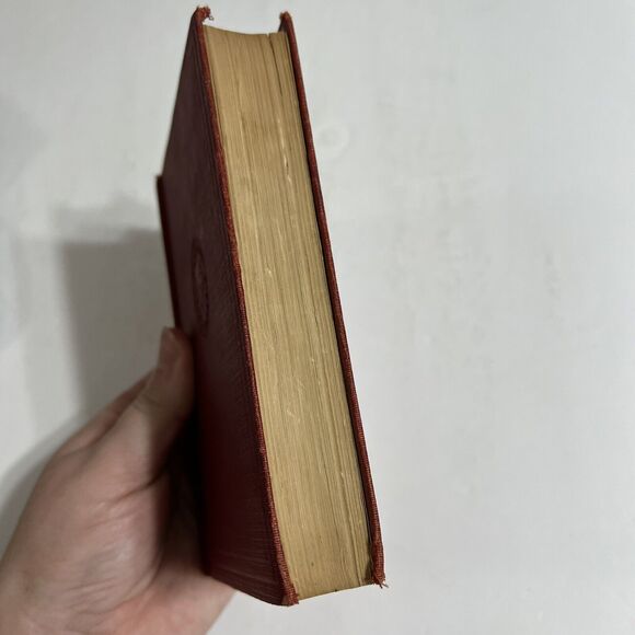 Funk n Wagnalls New Standard Encyclopedia 1931 1934 V II Archeology to Bartlett - Picture 11 of 13